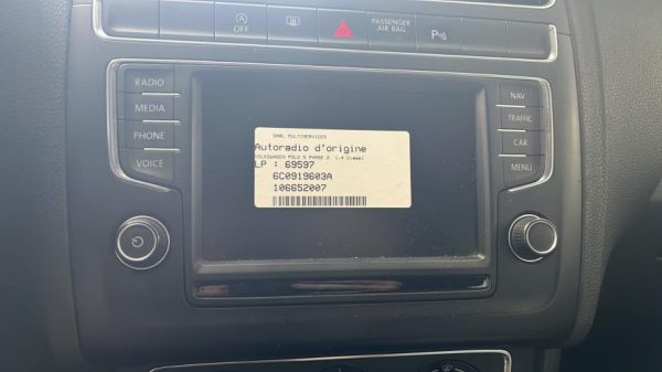 Autoradio d'origine VOLKSWAGEN POLO 5 PHASE 2 Diesel - Image 3