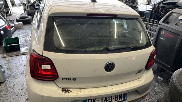Malle/Hayon arriere VOLKSWAGEN POLO 5 PHASE 2 Diesel - Image 1
