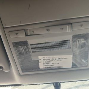 Eclairage de plafonnier VOLKSWAGEN POLO 5 PHASE 2 Diesel - Image 1