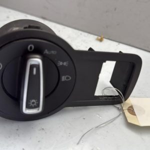 Commande de phare VOLKSWAGEN POLO 5 PHASE 2 Diesel - Image 1