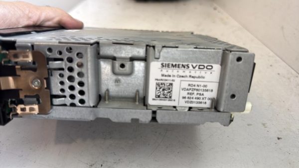 Autoradio d'origine CITROEN C2 PHASE 1 Diesel - Image 2