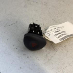Bouton de warning RENAULT CLIO 2 PHASE 2 - Image 1