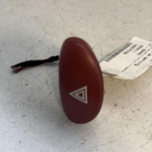 Bouton de warning PEUGEOT 206 PHASE 2 Essence - Image 1