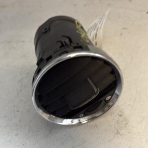 Aerateur tableau de bord PEUGEOT 308 1 PHASE 1 Diesel - Image 1