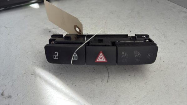 Bouton de warning OPEL INSIGNIA 1 PHASE 1 Diesel - Image 3