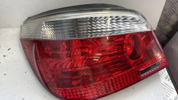 Feu arriere principal gauche (feux) BMW SERIE 5 E60 PHASE 2 Diesel - Image 2