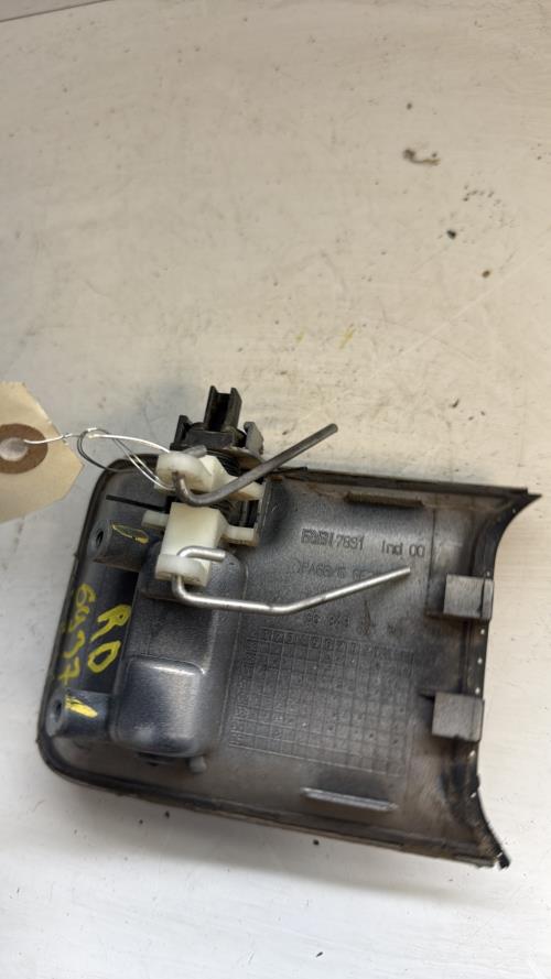 Poignee porte laterale droit CITROEN BERLINGO 1 PHASE 2 Diesel - Image 4