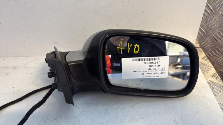 Retroviseur droit PEUGEOT 307 PHASE 1 BREAK Diesel - Image 1