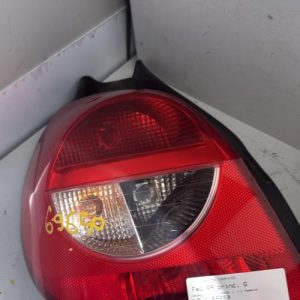 Feu arriere principal gauche (feux) RENAULT CLIO 3 PHASE 1 Essence - Image 1