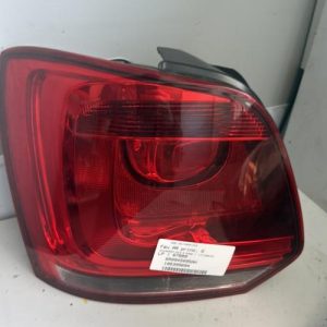 Feu arriere principal gauche (feux) VOLKSWAGEN POLO 5 PHASE 1 Essence - Image 1