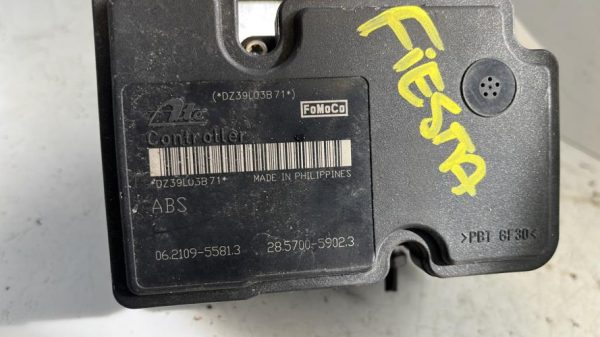 Bloc ABS (freins anti-blocage) FORD FIESTA 6 PHASE 1 - Image 2
