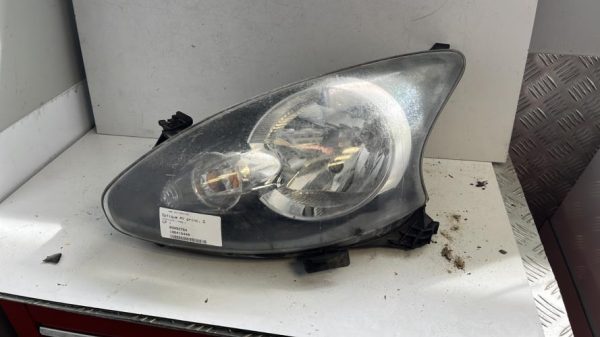 Optique avant principal gauche (feux)(phare) TOYOTA AYGO 1 PHASE 1 - Image 1