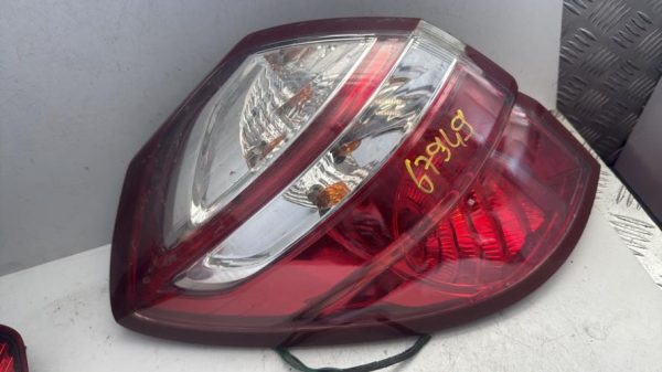 Feu arriere principal gauche (feux) SUBARU LEGACY 4 PHASE 2 BREAK Essence - Image 2
