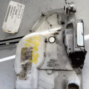 Serrure avant gauche SUZUKI SWIFT 3 Diesel - Image 1