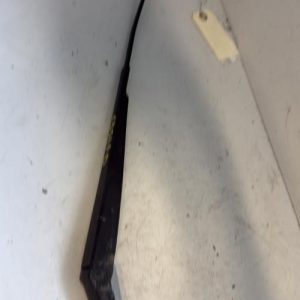 Bras essuie glace avant droit VOLKSWAGEN SCIROCCO 3 PHASE 1 COUPE Essence - Image 1