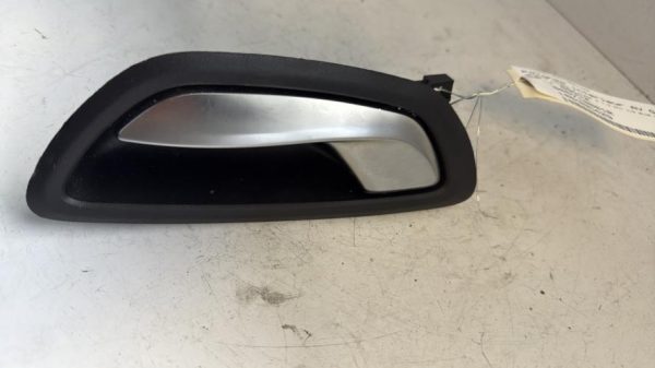 Poignee porte avant droit RENAULT MEGANE 4 PHASE 2 Diesel/Hybride - Image 3