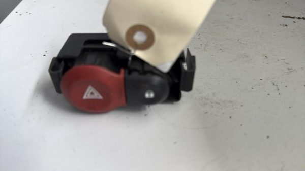 Bouton de warning RENAULT GRAND MODUS PHASE 2 Diesel - Image 2