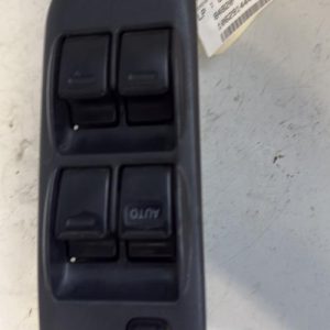Interrupteur de leve vitre avant gauche TOYOTA RAV4 2 PHASE 1 Diesel - Image 1