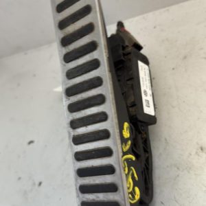 Pedale d'accelerateur VOLKSWAGEN SCIROCCO 3 PHASE 1 COUPE Essence - Image 1