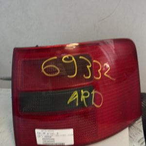 Feu arriere principal droit (feux) AUDI A6 2 ALLROAD PHASE 2 BREAK Diesel - Image 1