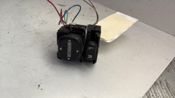 Commande retroviseurs TOYOTA RAV4 2 PHASE 1 Diesel - Image 1