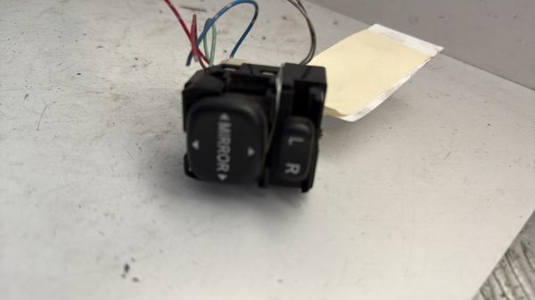 Commande retroviseurs TOYOTA RAV4 2 PHASE 1 Diesel - Image 3