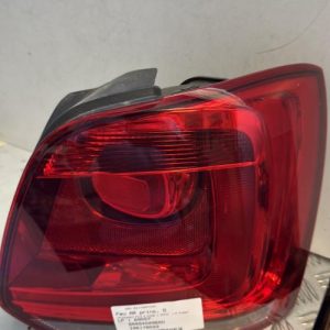 Feu arriere principal droit (feux) VOLKSWAGEN POLO 5 PHASE 1 Diesel - Image 1