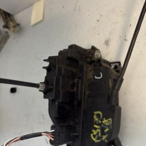 Serrure avant droit RENAULT CLIO 3 PHASE 1 Diesel - Image 1