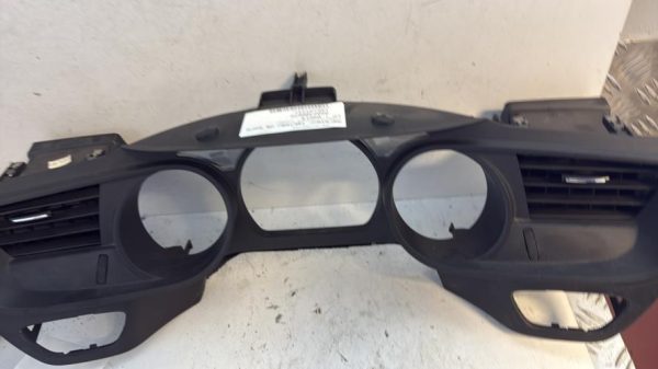 Aerateur tableau de bord CITROEN C5 2 Diesel - Image 4