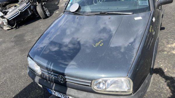 Capot VOLKSWAGEN GOLF 3 Diesel - Image 2