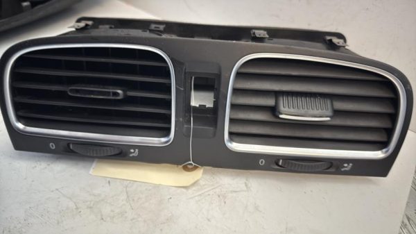 Aerateur tableau de bord VOLKSWAGEN GOLF 6 Essence - Image 1
