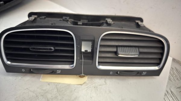 Aerateur tableau de bord VOLKSWAGEN GOLF 6 Essence - Image 2