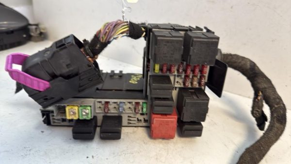 Porte fusible OPEL CORSA D PHASE 1 Diesel - Image 2