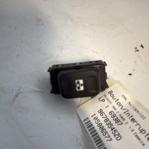 Bouton/Interrupteur PEUGEOT 308 2 PHASE 2 Essence - Image 1