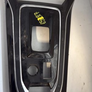 Console central (interieur plastique) PEUGEOT 308 2 PHASE 2 Essence - Image 1