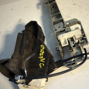 Serrure avant droit PEUGEOT 407 PHASE 1 BREAK Diesel - Image 1