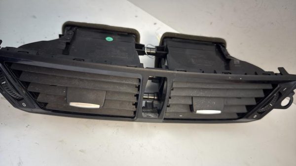 Aerateur tableau de bord BMW X1 E84 PHASE 2 Diesel - Image 3