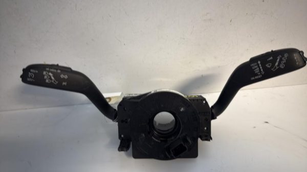 Com (Bloc Contacteur Tournant+Commodo Essuie Glace+Commodo Phare) SEAT IBIZA 4 PHASE 1 Diesel - Image 1