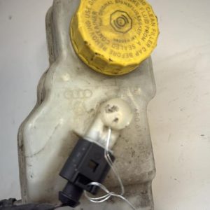 Bocal liquide de frein VOLKSWAGEN POLO 5 PHASE 1 Essence - Image 1