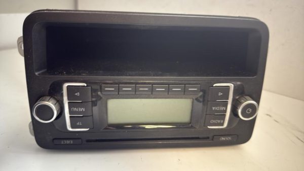 Autoradio d'origine VOLKSWAGEN POLO 5 PHASE 1 Essence - Image 1