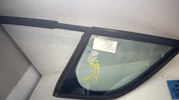 Custode avant droit (porte) CITROEN C3 2 PHASE 1 Diesel - Image 2