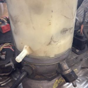 Pompe de direction VOLKSWAGEN POLO 5 PHASE 1 Essence - Image 1