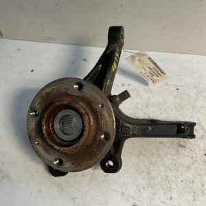 Moyeu avant droit PEUGEOT 2008 2 Essence - Image 1