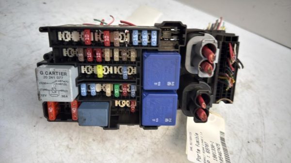 Porte fusible RENAULT MEGANE 3 PHASE 2 - Image 3