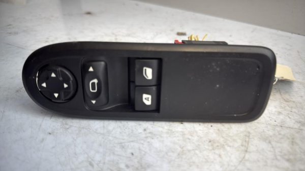 Interrupteur de leve vitre avant gauche CITROEN C3 2 PHASE 1 Diesel - Image 1