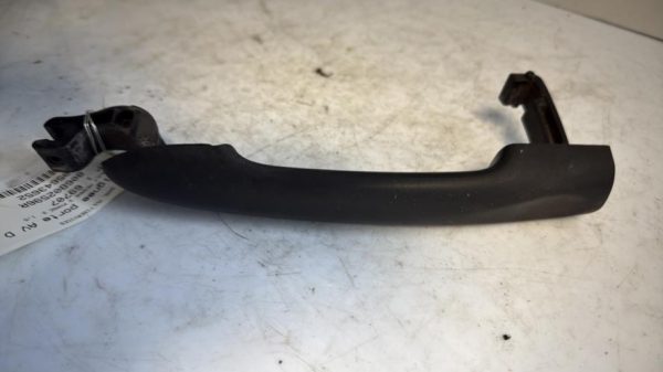 Poignee porte avant droit RENAULT MEGANE 3 PHASE 2 - Image 1