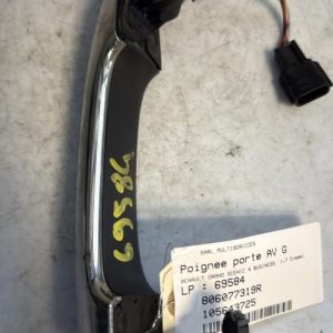 Poignee porte avant gauche RENAULT GRAND SCENIC 4 Diesel - Image 1