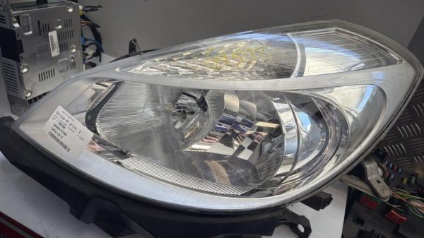 Optique avant principal gauche (feux)(phare) RENAULT CLIO 3 PHASE 1 Diesel - Image 4