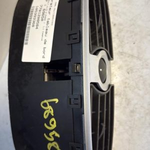 Aerateur tableau de bord RENAULT CLIO 3 PHASE 1 Essence - Image 1