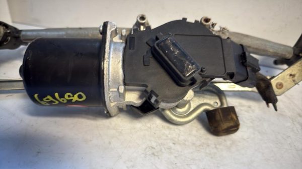 Moteur essuie glace avant RENAULT CLIO 3 PHASE 1 Essence - Image 4